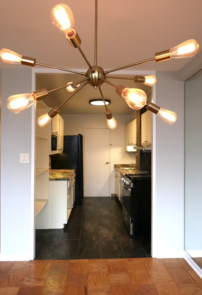 Photo - 6631 Wakefield Dr Unit 717