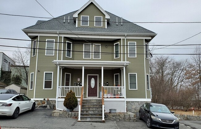 Building Photo - 12 Bent Terrace Unit 12A