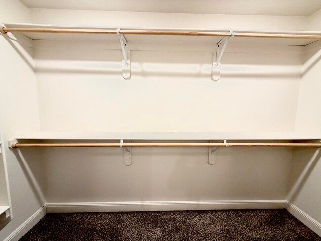 Photo - 2108 Birdie Ln