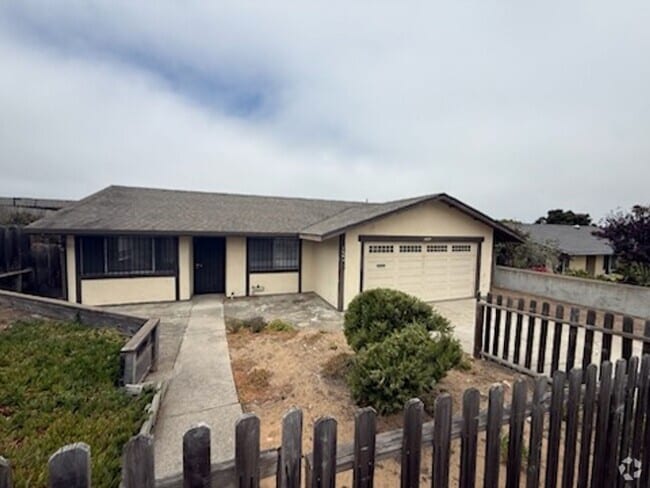 Building Photo - Seaside Home for RENT!!!