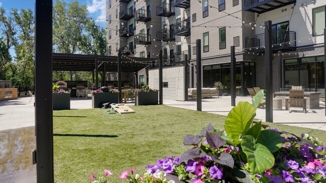 Ardor on the Bluffs South Loop Residences