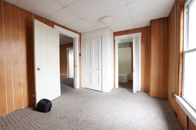 Photo - 225 Jones Ave