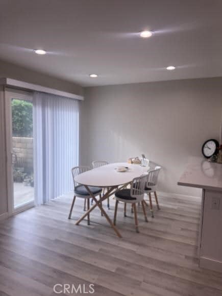 Photo - 9241 Walker St