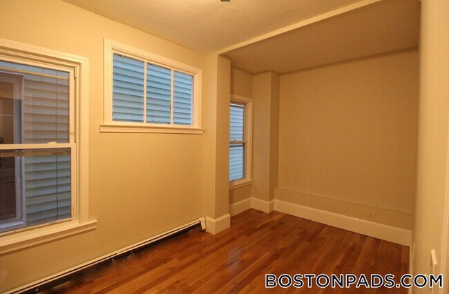 125 Princeton St Unit 2