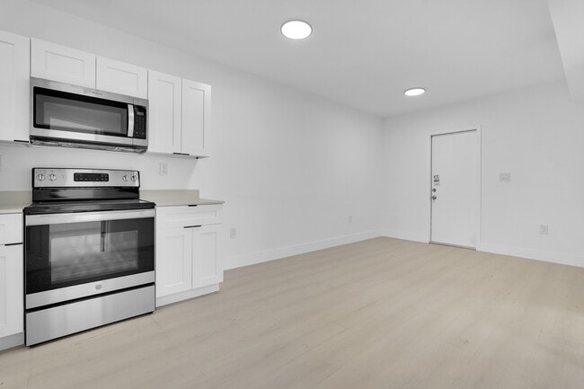 Photo - 1829 NW 3rd Ave