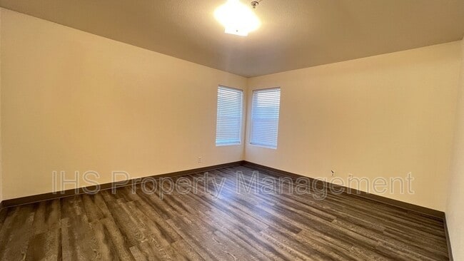 Photo - 6305 Chapel Hill Blvd Unit H101