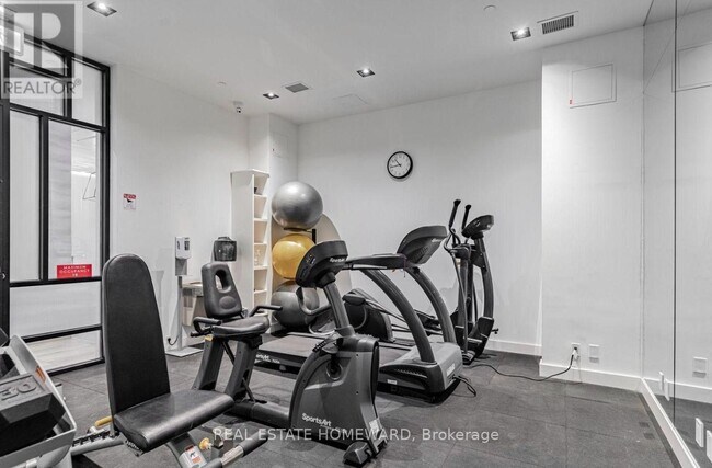 1630 Queen St E Unit 210