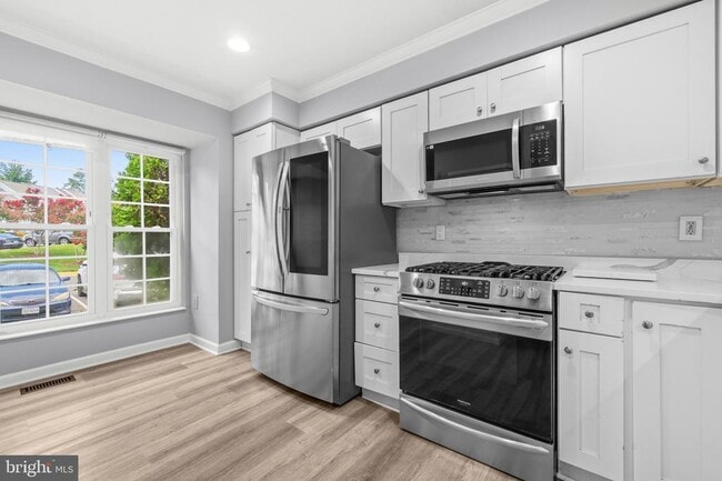 Building Photo - 4217 Kenton Cir