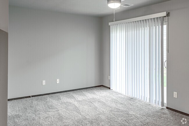 1BR, 1BA - Flat