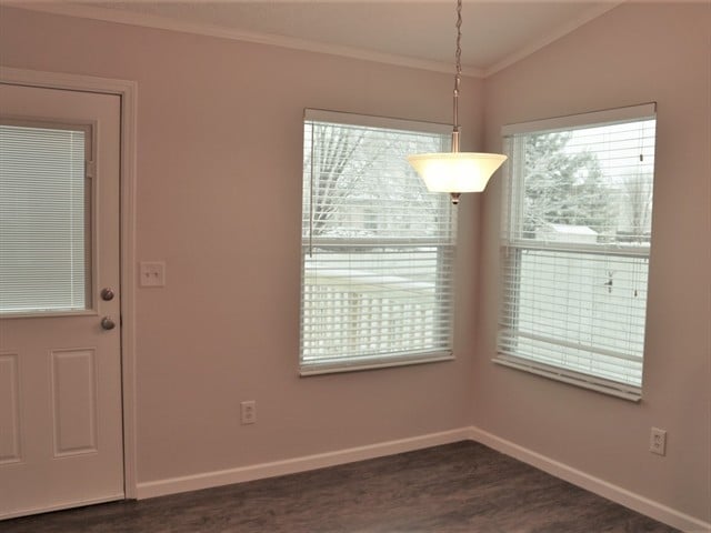 Photo - 1462 Meadowlark Ln