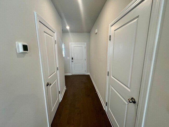 Photo - 3BR/2.5BA Townhouse in Monroe