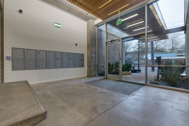 Photo - 1455 N Killingsworth St