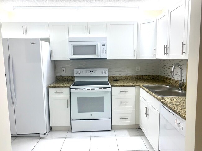 3104 Waterview Cir