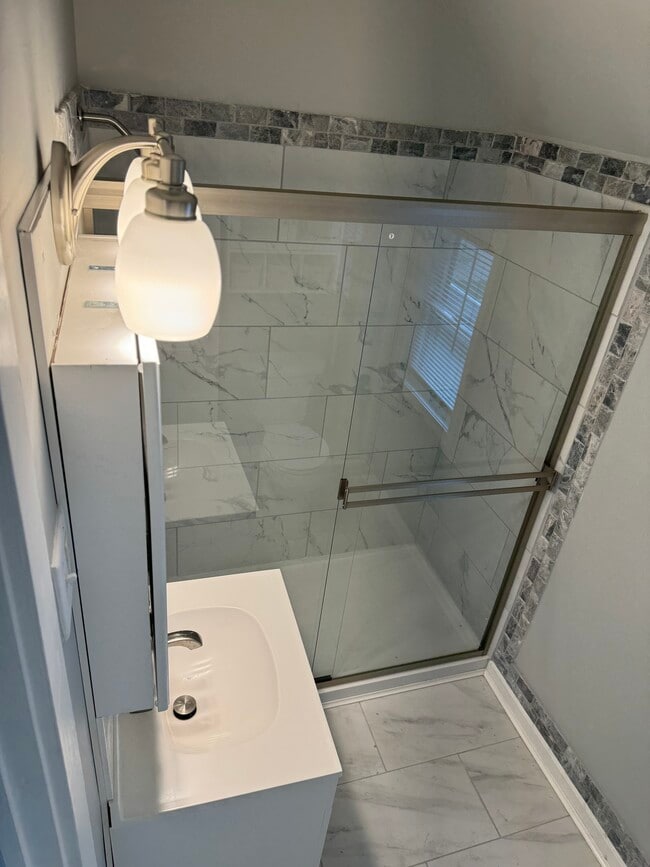 Photo - 204 Home St Unidad 2nd floor apartment