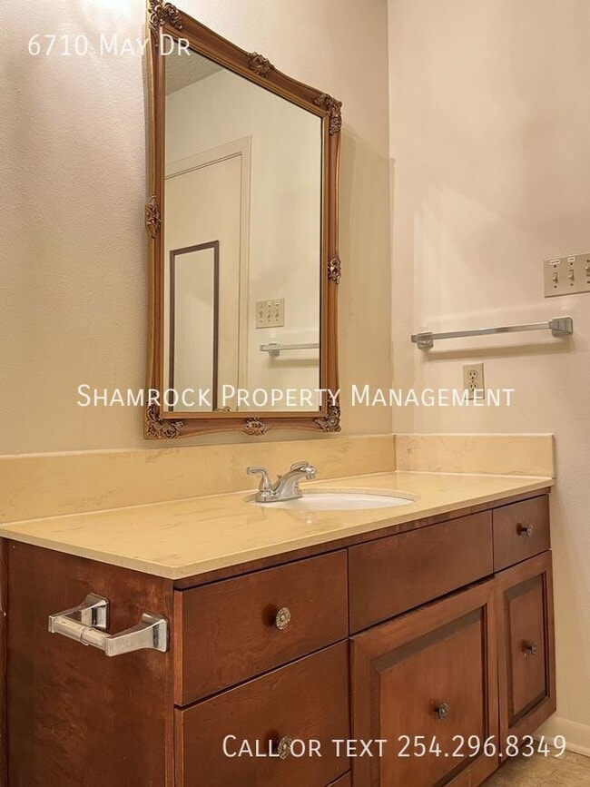 Richland Mall Area Duplex Rental House Rental in Waco, TX