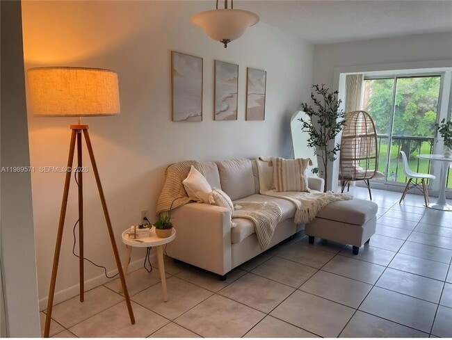 Photo - 9405 W Flagler St Unit D204