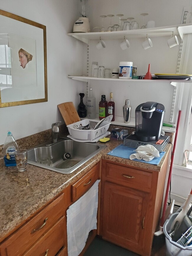 Photo - 1046 E Broadway Unidad 2