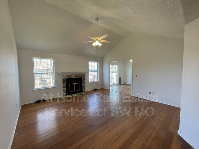 Photo - 5543 S Walnut Hill Ave