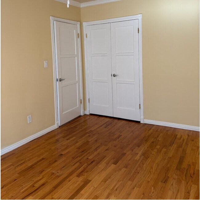 2603 Tulare Ave