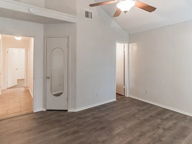 Photo - 4118 Cochise Dr