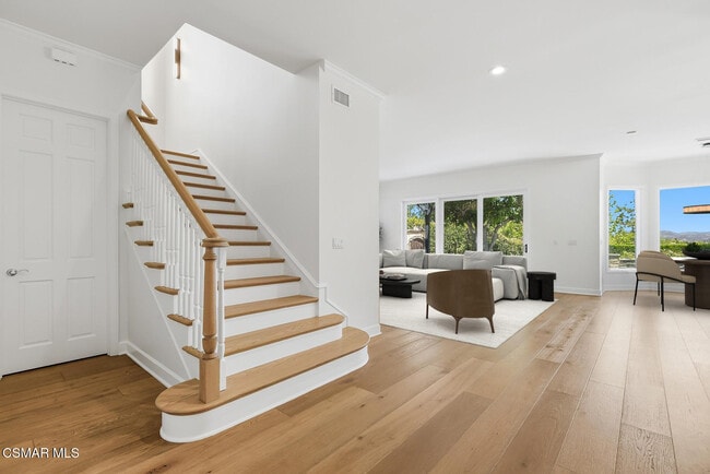 Photo - 841 W Stafford Rd