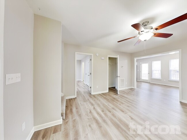 Photo - 4900 Valley Trail Ct