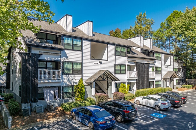 Building Photo - Morningside Courts Rental