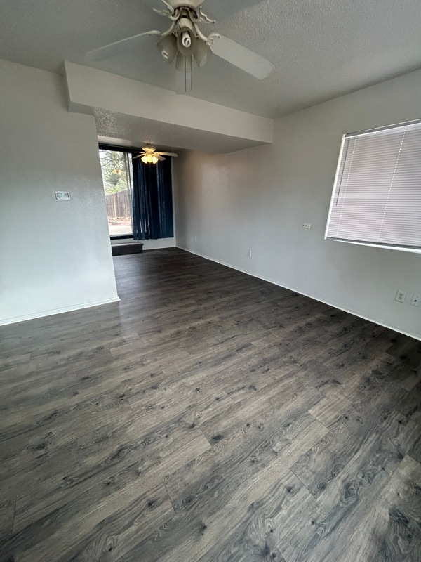 Photo - 2530 Taylor Ln Unidad South