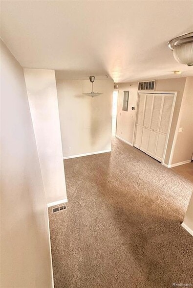 Photo - 1131 Beaver Run