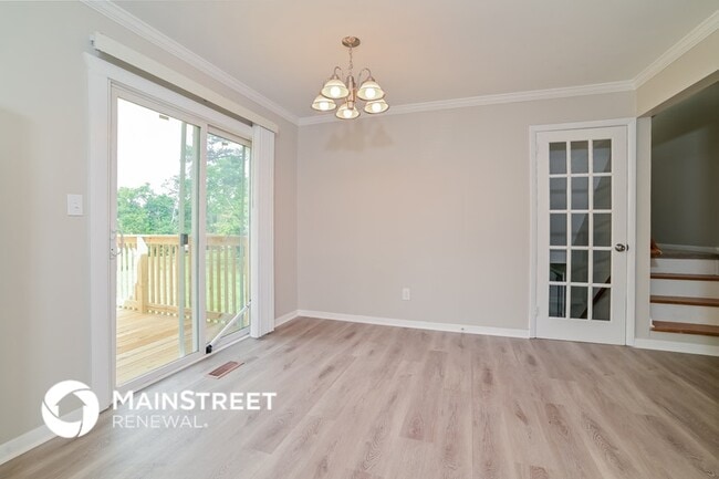 Photo - 7833 Brownvue Rd