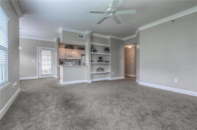 Photo - 11610 Tomahawk Creek Pkwy Unit B