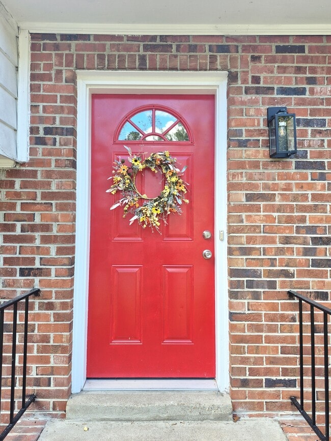 Photo - 2402 Fon Du Lac Rd