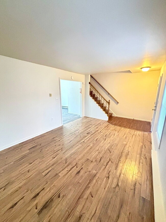 Photo - 4 Pheasant Ln