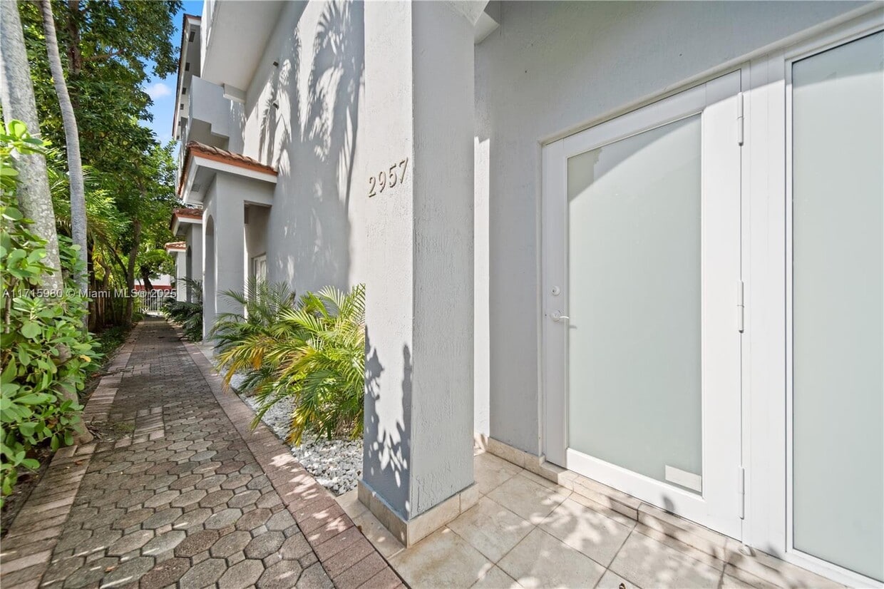 Photo - 2951 Virginia St (Miami, FL)