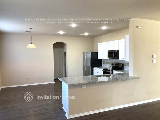 Photo - 1000 Pebblecreek Dr