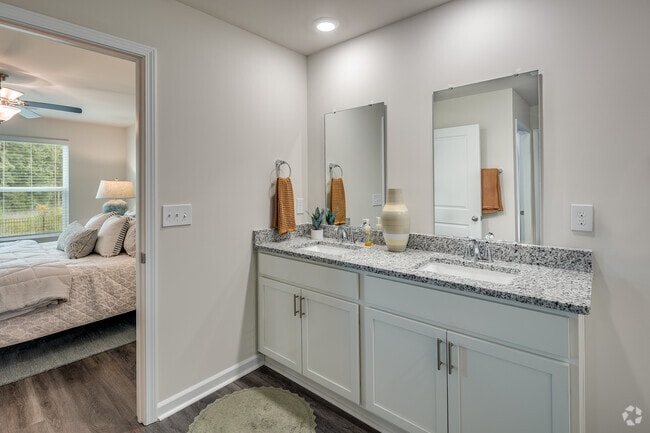 4BR, 2BA - 1,774SF Primary Bathroom