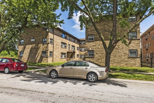14015 S Tracy
