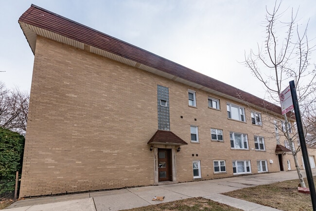 Photo - 3058 N Kostner Ave Apartment Unit 2W