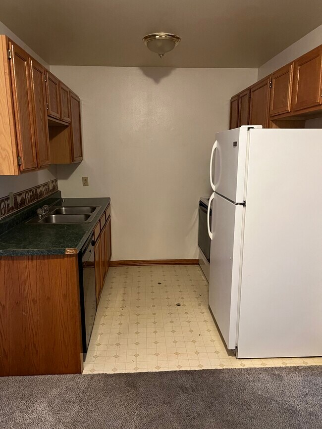 Photo - 800 State Street