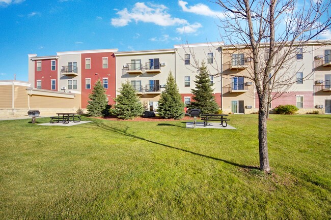 Building Photo - Heritage Village Apartments