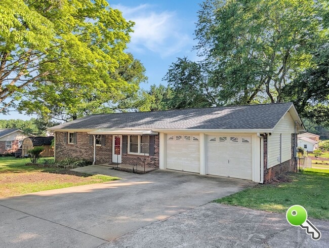 Photo - Charming Easley Home with Fenced Yard, Sunroom & Walkable To The YMCA!