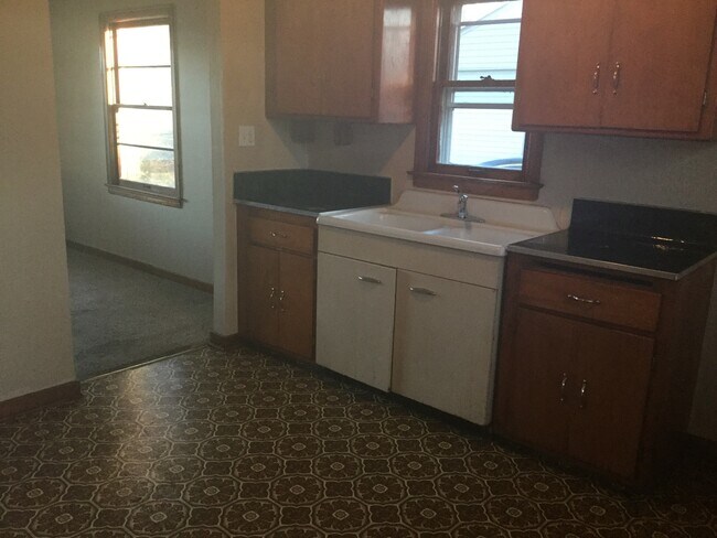 2 Bedroom Single Family Home in Havenwoods... - 2 Bedroom Single Family Home in Havenwoods...