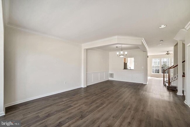 Photo - 5635 Sheals Ln