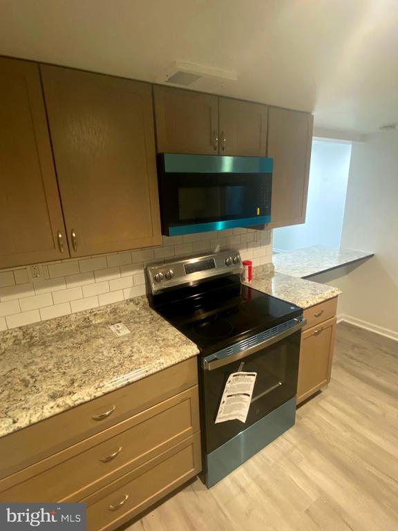 Photo - 5 Farragut Ct