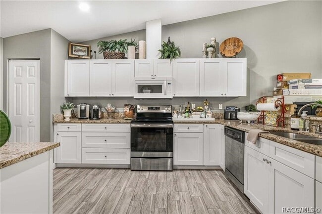 Photo - 2142 S Gleneagle Terrace