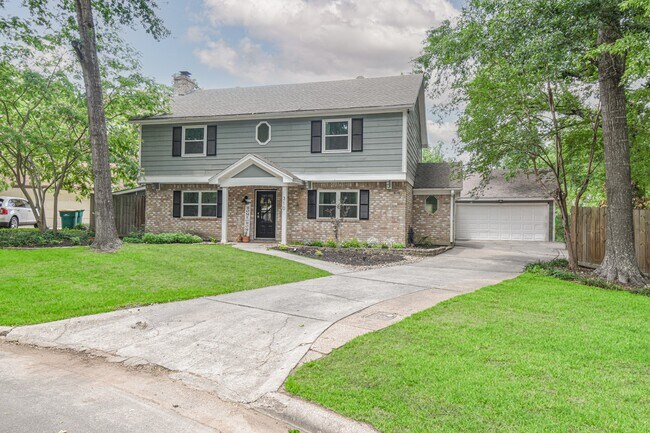 310 Prince of Wales St