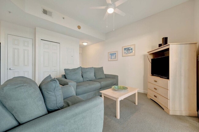 Photo - 8800 Bay Pines Blvd Unidad ID1327722P