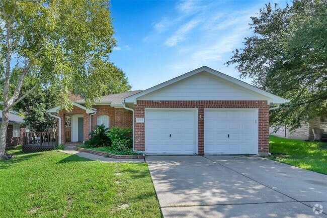 Building Photo - 10914 Waterview Cir Rental