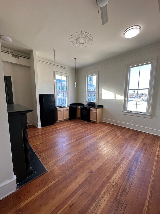 Unit 3 studio space