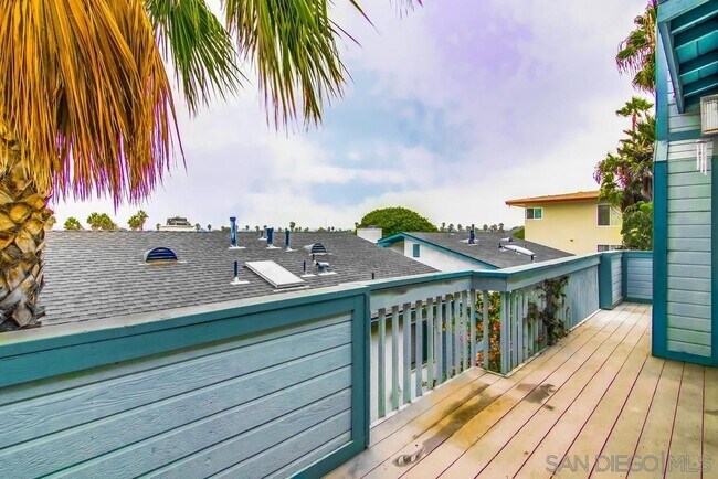 Photo - 4704 W Point Loma Blvd Unit 5